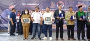 Rayakan HUT Ke-6, IWO Indonesia Gelar Anugerah Penghargaan Golden Award