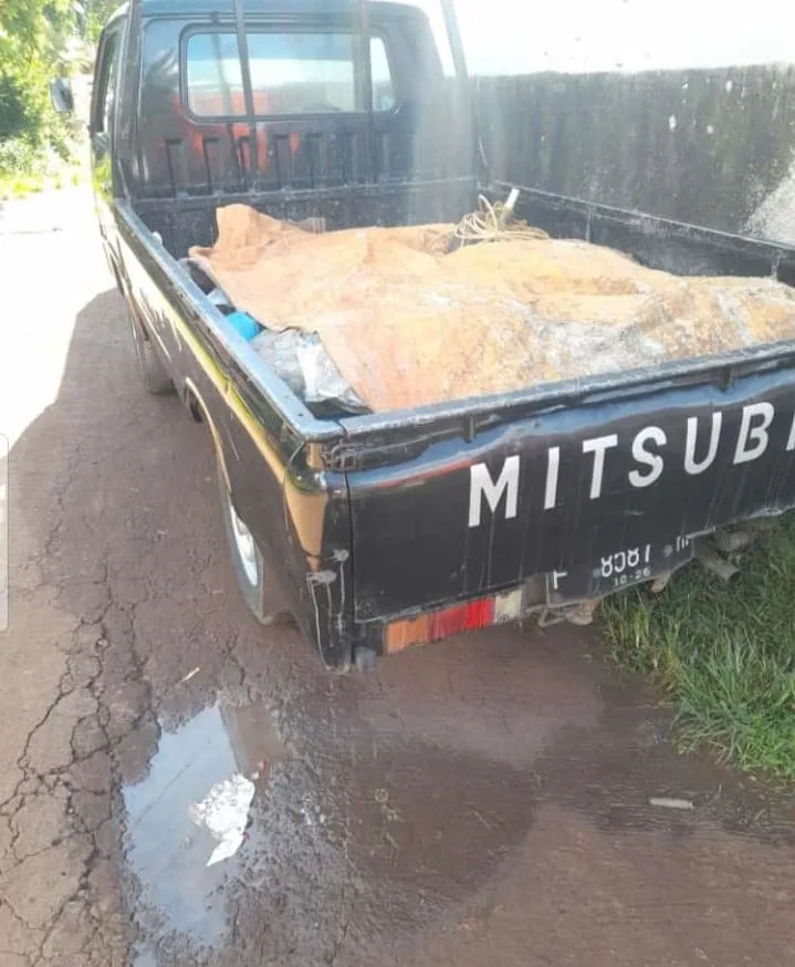 Warga Geram Pengusaha Tahu Buang Limbah Ke Sungai Kali Angke Kalisuren