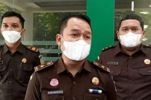 Kejaksaan Negeri Karanganyar umumkan Kades Berjo dan Mantan Dirut BUMDes ditetapkan tersangka korupsi
