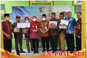 Petani Bawang Merah Di Dempet Kabupaten Demak Terima Bantuan Bibit Dan Pupuk