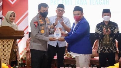 Kapolda Jateng Harap Mahasiswa Aktif Berkarya Nyata Guna Atasi Dampak Penyesuaian Harga BBM