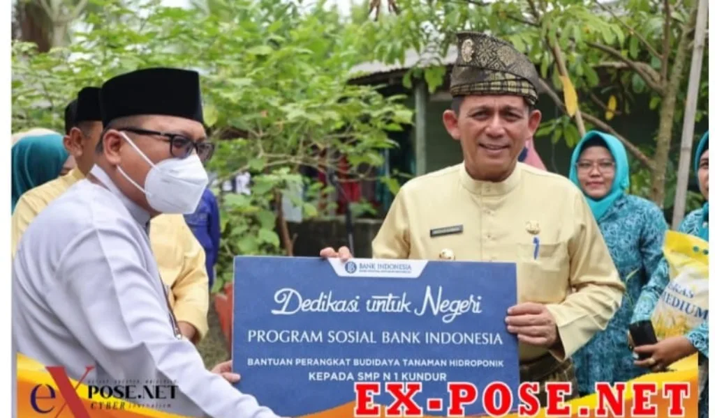 Dukungan Untuk Urban Farming, Gubernur Ansar Berikan Bibit Cabe ke Dasa Wisma Karimun