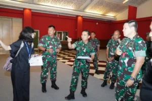 Kapuspen TNI Tinjau Lokasi Pameran Indo Defence 2022 JIExpo Kemayoran