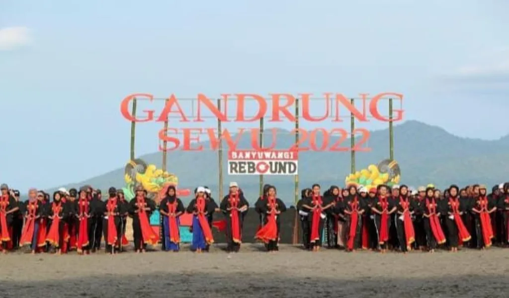 Tari Kolosal Gandrung Sewu