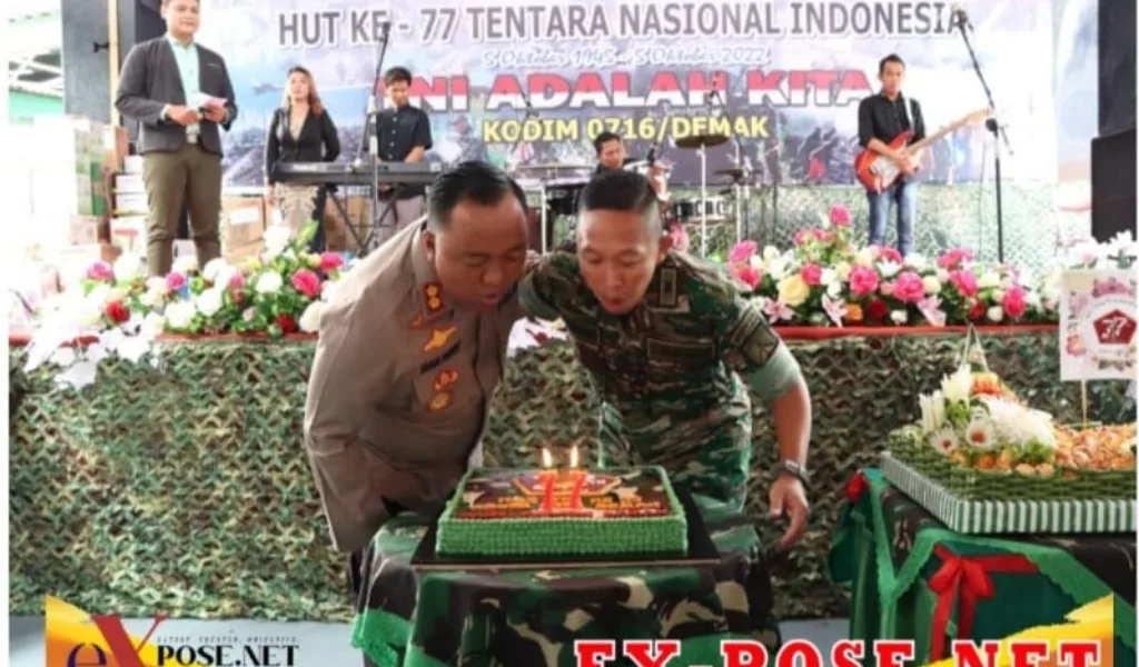 Kapolres Demak Beri Surprise ke Dandim di Hari Jadi TNI Ke 77