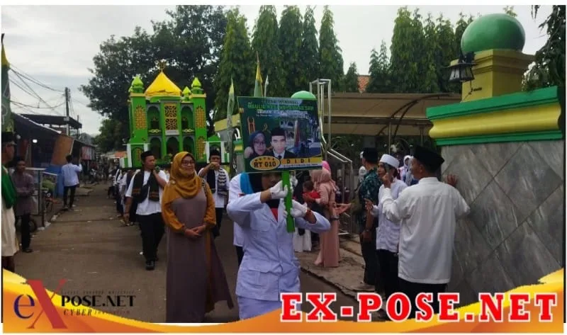 Memperingati Maulid Nabi SAW