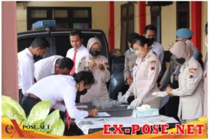 Sidak Tes Urine Anggotanya