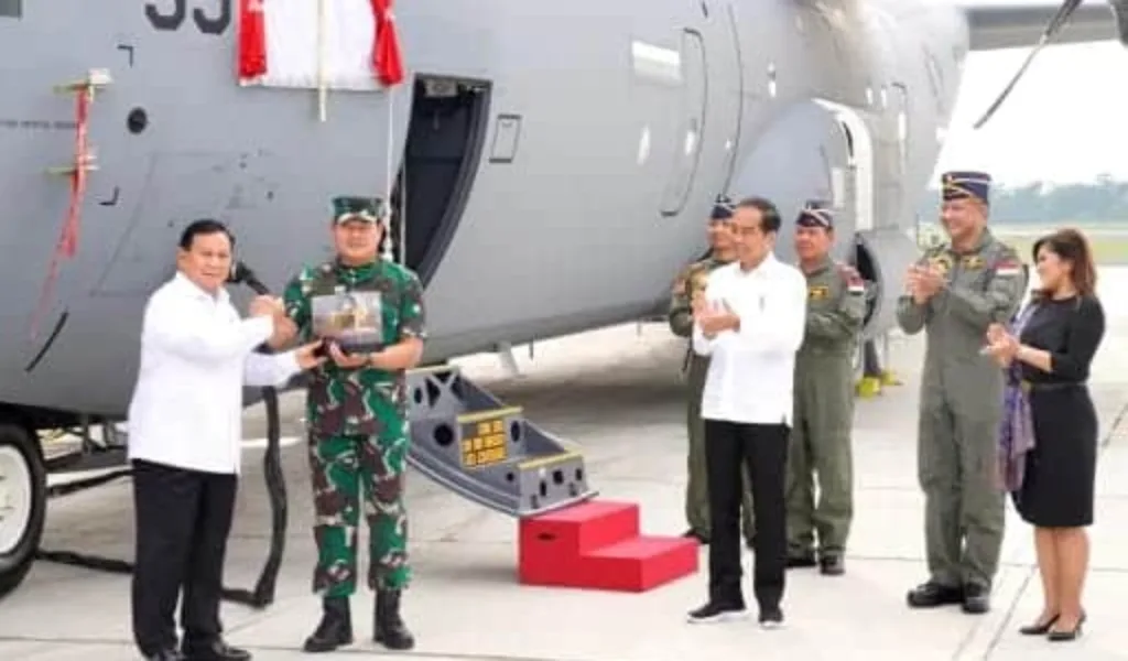 Panglima TNI Terima Pesawat C 130J 30 Super Hercules dari Menhan Prabowo