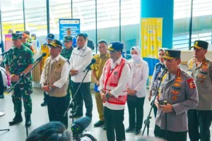 Tinjau Pelabuhan Merak, Kapolri Pastikan Arus Mudik-Balik Aman?