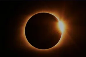 Gerhana Matahari Hibrida