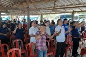 Jemaat GPdI Wilayah 4 Paal 2 Gelar Ibadah dan Lomba di Pantai Tasik Ria Manado