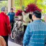 Asean summit, 10 Kepala negara terima sepeda bambu dari Pertamina melalui YBLL