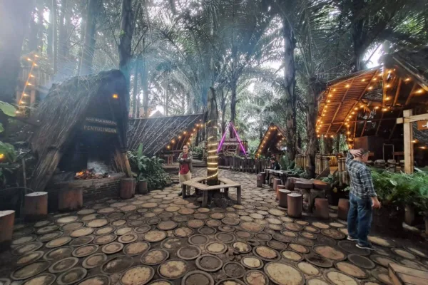 Owner Cap Tikus 1978 Apresiasi Lokasi Wisata Unik Tuur Maasering Tomohon