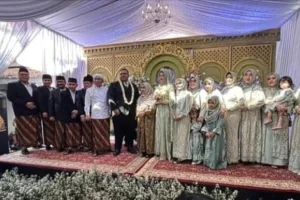 Ganjar Pranowo hadiri pernikahan adik Menag Yaqut