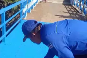 Yusuf Kurniawan Kerja Bakti Bersama Mantan Nasabah