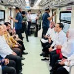 Resmikan LRT Jabodebek