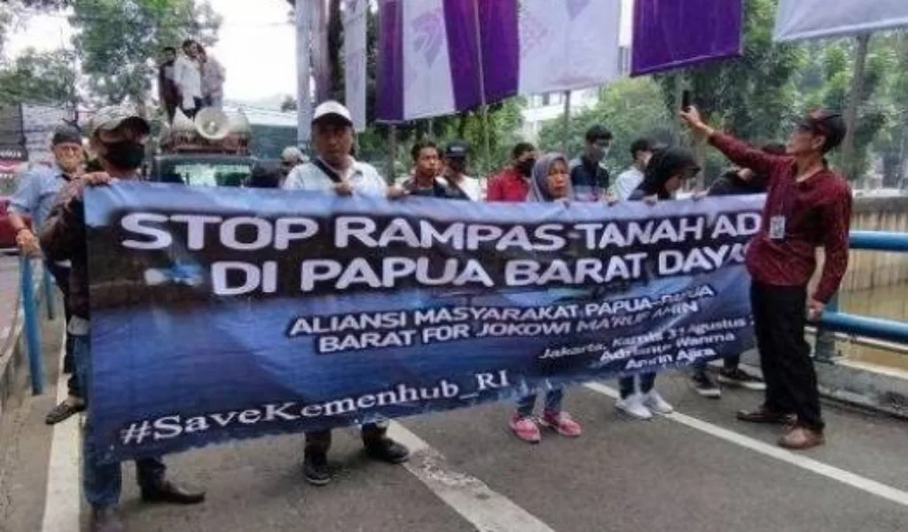Masyarakat Papua eks Relawan Jokowi-Ma’ruf Minta Kemenhub Bayar Ganti Tanah Adat