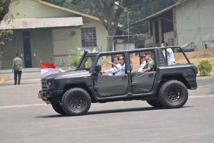 Ekspor 2 Kontainer Perbulan, Presiden Ingin Pindad Masuk 50 Besar Dunia