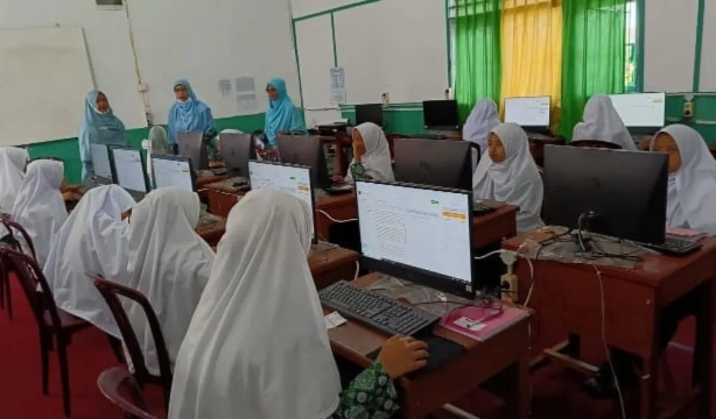 Mu’Allimin Muhammadiyah Pakan Sinayan Ikuti Akmi