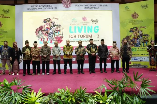 Wayang Salah Satu Pilar