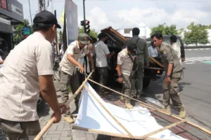 Pemkot Yogyakarta Tertibkan Ribuan APK?