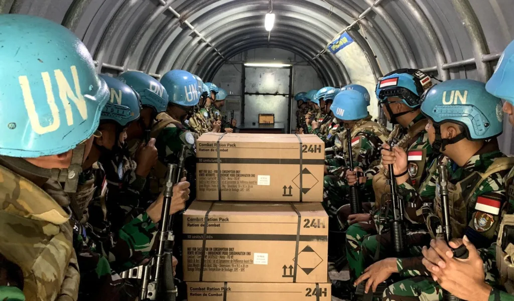Prajurit Satgas Yonmek UNIFIL Tetap Rayakan HUT Ke-79 TNI