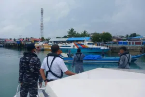 Bakamla RI Serta Tim SAR Gabungan Selamatkan Korban Mati Mesin di Selat Nerong