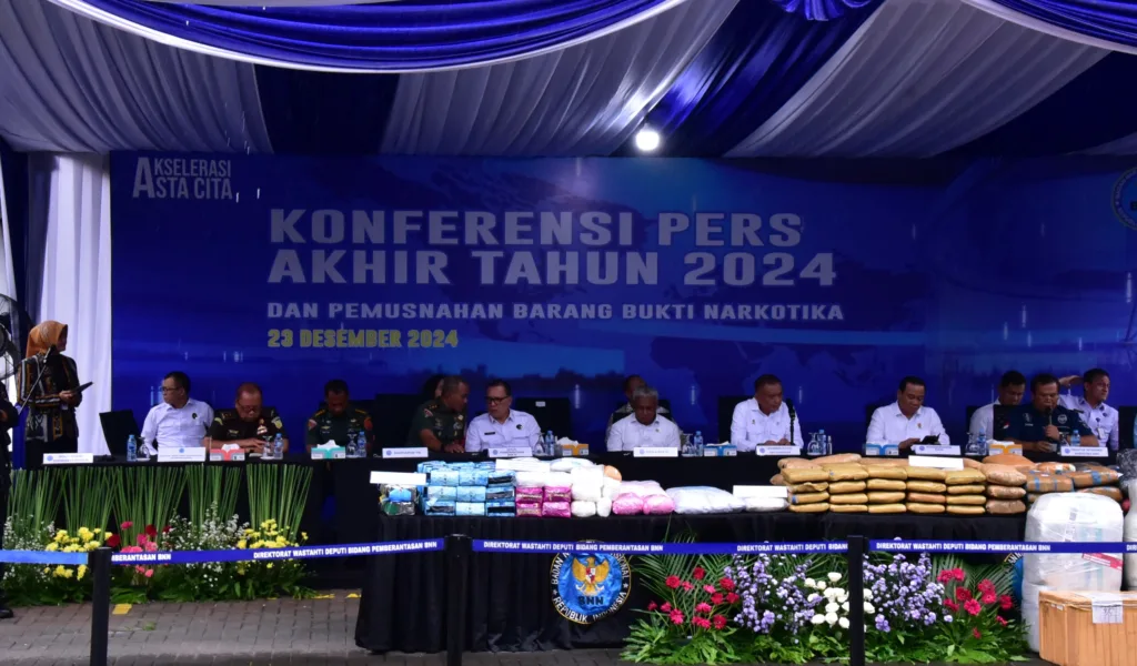 Konferensi Pers Akhir Tahun 2024 dan Pemusnahan Barang Bukti Tindak Pidana Narkotika