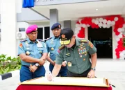 Panglima TNI Resmikan Gedung Trisula Denjaka dan Serahkan Ransus Mobile Dual Ramp System