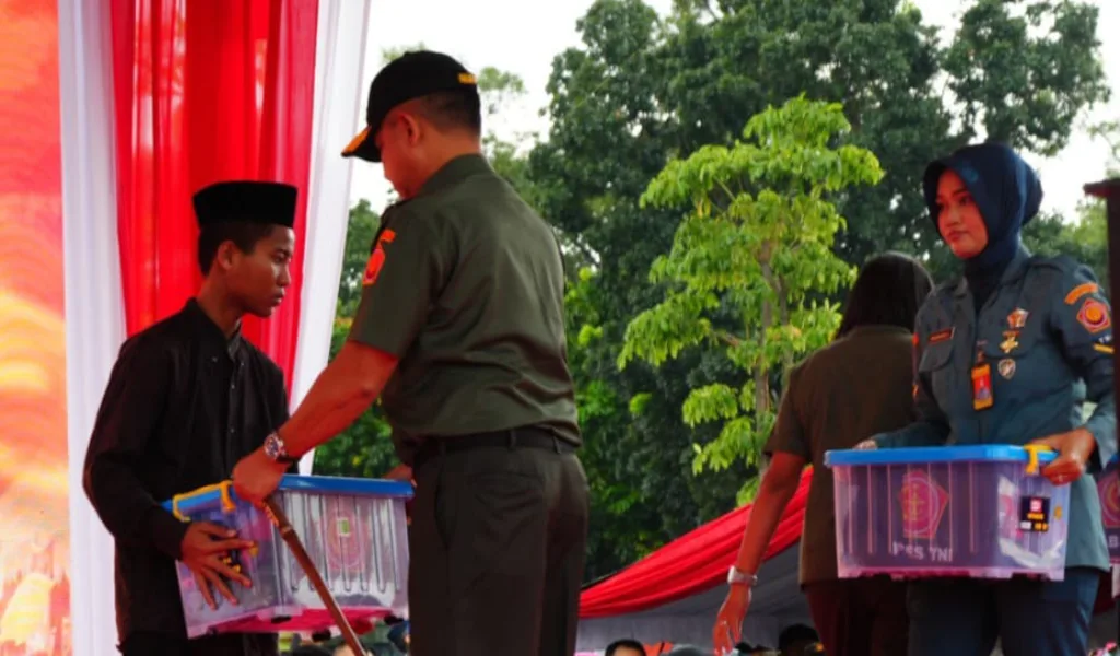 Bazar Murah Bagi Kesejahteraan Prajurit dan PNS TNI
