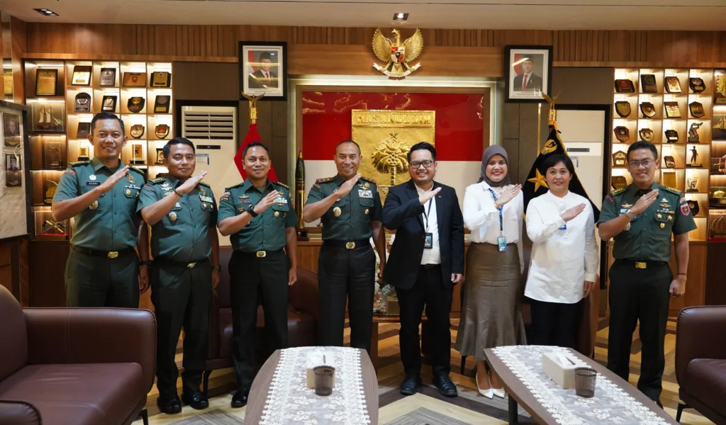 ­  Pangdam XIV/Hsn Terima Kunjungan Audiensi dari GM PT. Garuda Indonesia