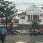Ribuan Pemudik Padati Stasiun Kejaksan Cirebon