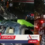 KRL Manggarai-Bogor Menabrak Grand Livina