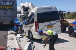 Kecelakaan Maut di Tol Cisumdawu, 3 Tewas dan 6 Luka-Luka