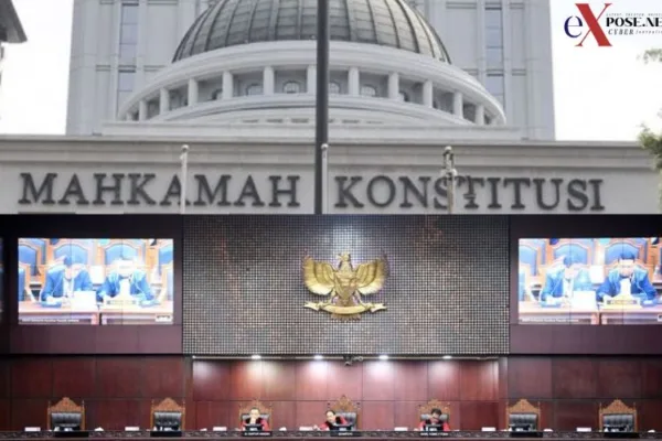 MK Putuskan Pendidikan Dasar 9 Tahun Gratis, Negeri dan Swasta