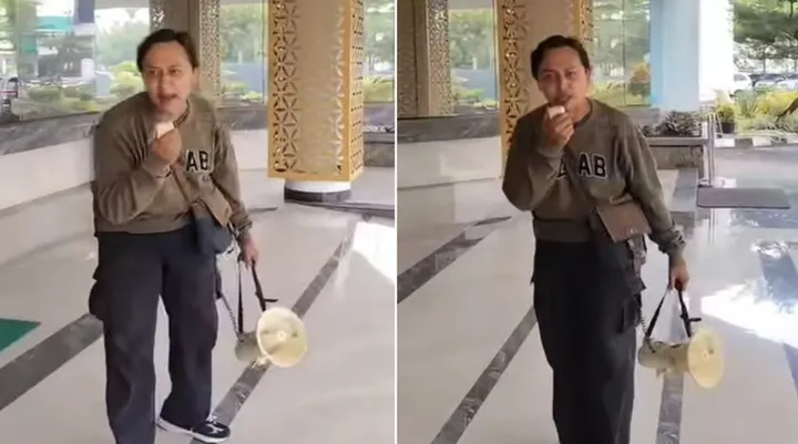 Seorang Ayah Demo di RSUD Karawang,