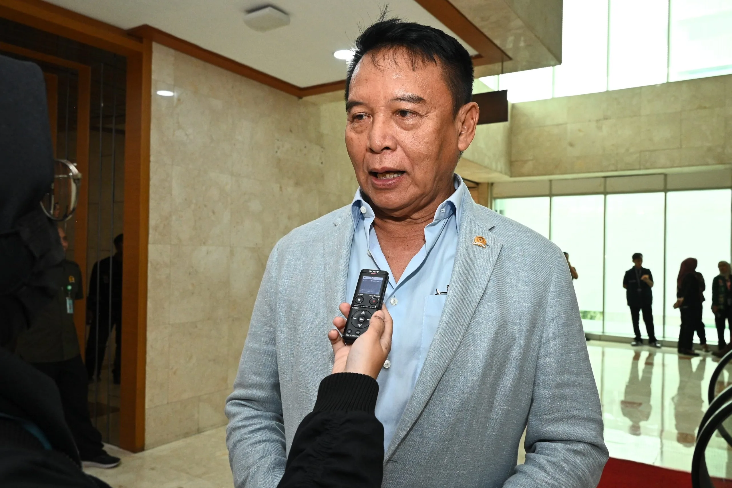 TB Hasanuddin Soroti Kepemimpinan Panglima TNI Jenderal Agus Subiyanto Usai Polemik Mutasi Letjen TNI Kunto Arief Wibowo