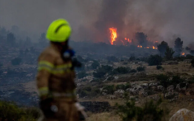 Israel Minta Bantuan