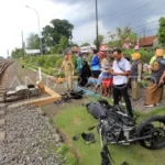 Kecelakaan Maut di Magetan, KA Malioboro Ekspres Tabrak 7 Motor