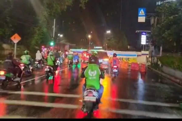 Jenazah Affan Kurniawan, Tewas Dilindas Rantis Dikawal Komunitas Ojol