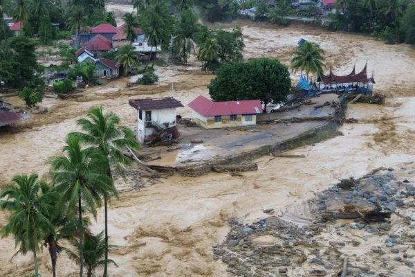 Korban Banjir dan Longsor di Sumatera Melonjak, BNPB Catat Ratusan Jiwa Meninggal
