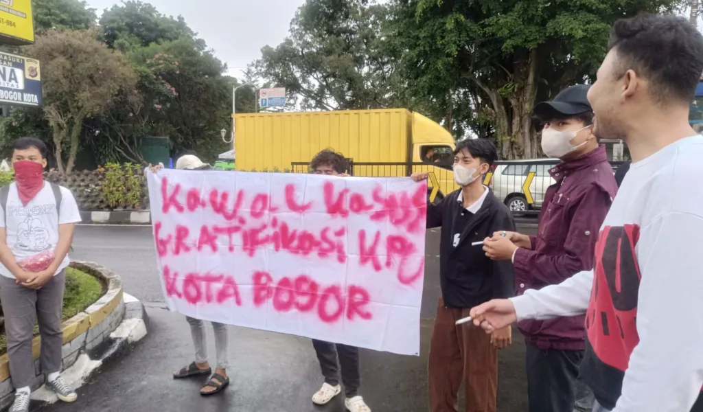 Aktivis: Polisi Diduga Masuk Angin Tangani Kasus KPU Bogor