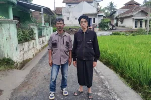 Warga Cipining Apresiasi Pembangunan Infrastruktur Desa Sukaratu Malangbong