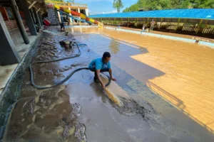 Wisata Lembah Curugan Porak-Poranda Dihantam Banjir
