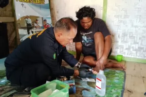 Sidokkes Polres Garut Gelar Pelayanan Proaktif, Warga Mangunjaya Terima Pemeriksaan