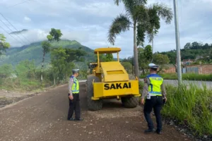 Jelang Ops Lilin lodaya 2025, Polres Garut Lakukan Pengecakan Jalan Yang Rusak