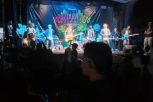 Gebyar Akhir Tahun 2025 Paguyuban Malangbong Gelar Pentas Seni Di Alun-Alun Malalangbong Garut