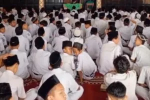 SMPN 1 Sukawening Gelar Pesantren Kilat (PASKIL)Pembinaan Karakter Di Bulan Rhamadan