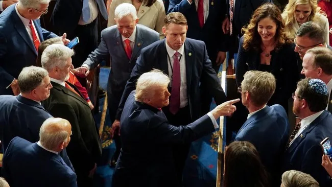 Trump Minta Deportasi Tlaib dan Omar Usai Pidato