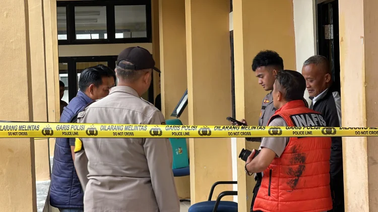 Pembacokan Mahasiswi UIN Suska di Ruang Sempro